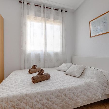 Apartment Ramon Gallud 204 또레비에하 외부 사진