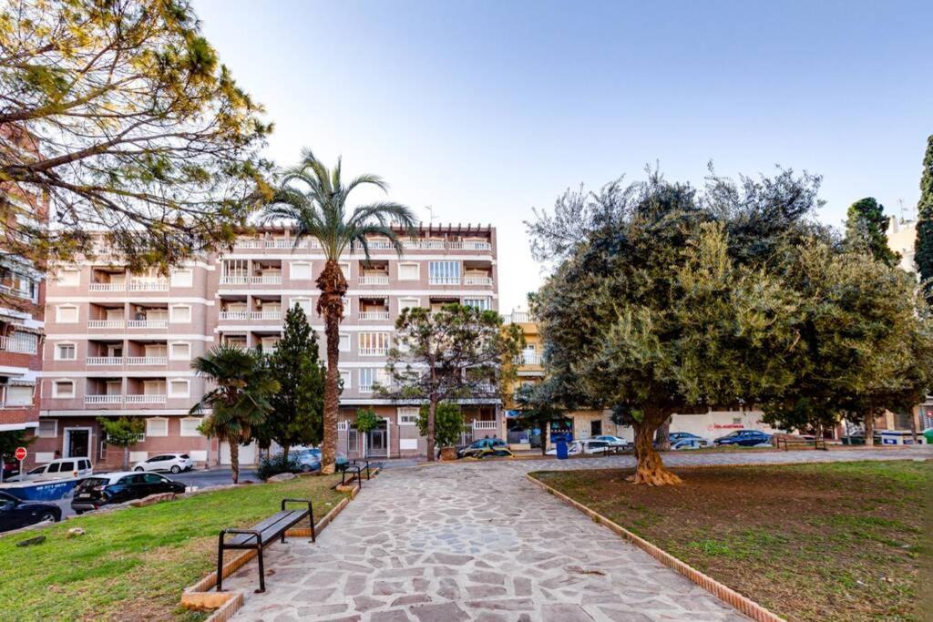 Apartment Ramon Gallud 204 또레비에하 외부 사진